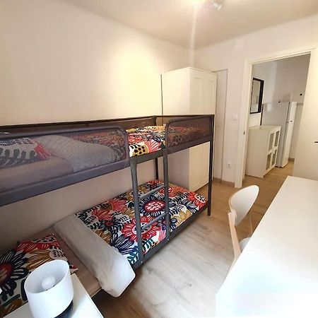 Acogedor Piso En El Centro De Sabinanigo Apartment Bagian luar foto
