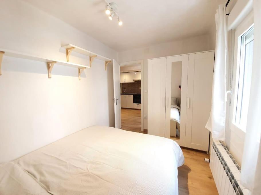 Acogedor Piso En El Centro De Sabinanigo Apartment Bagian luar foto